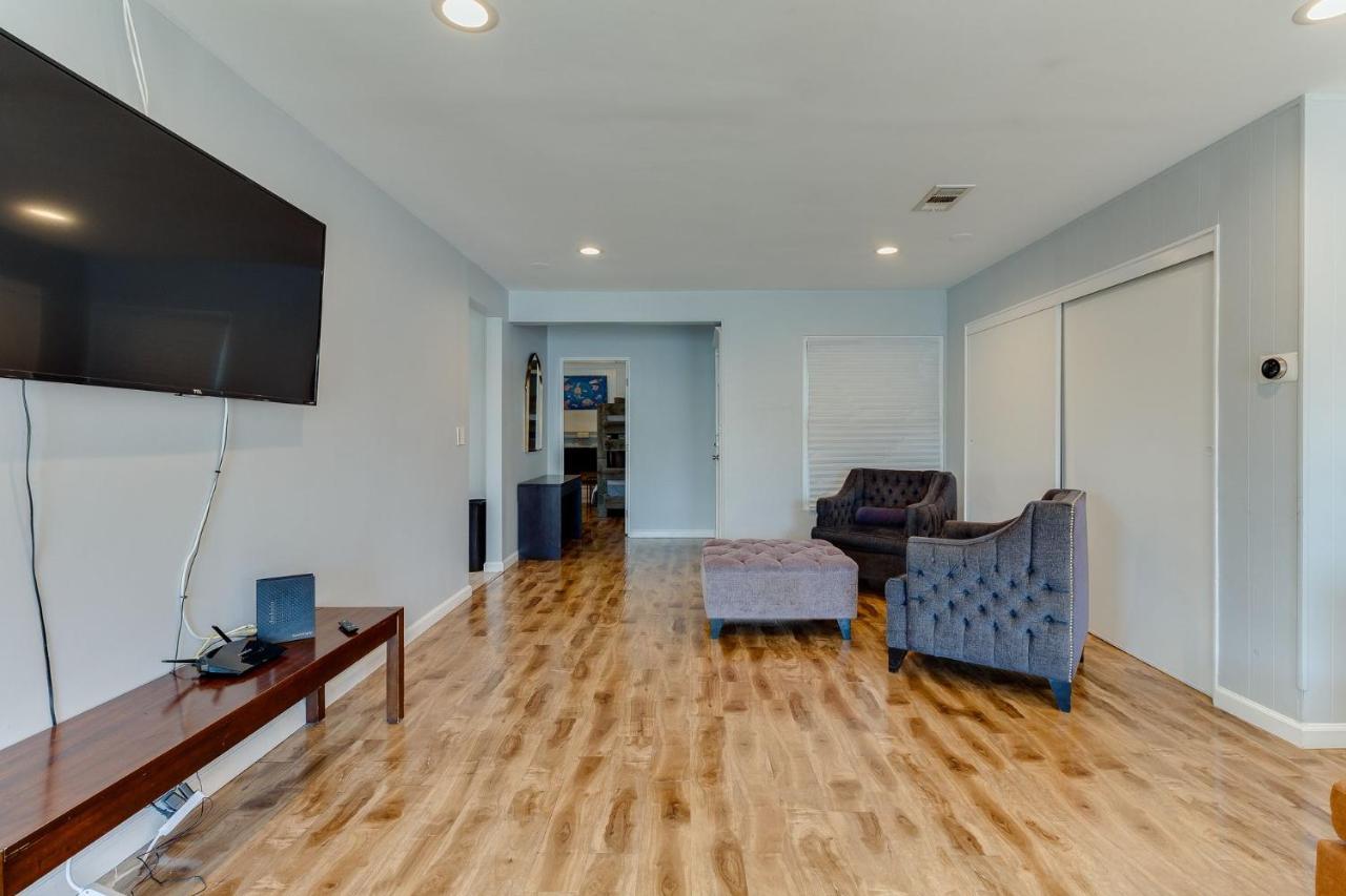 Ferienhaus 4 Bedroom House With A Pool Los Angeles