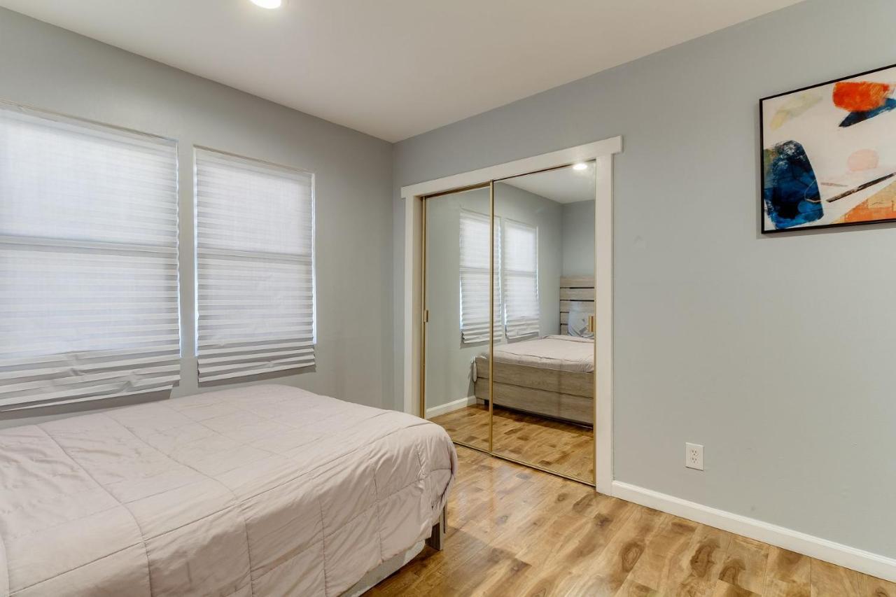 Holiday home 4 Bedroom House With A Pool Los Angeles